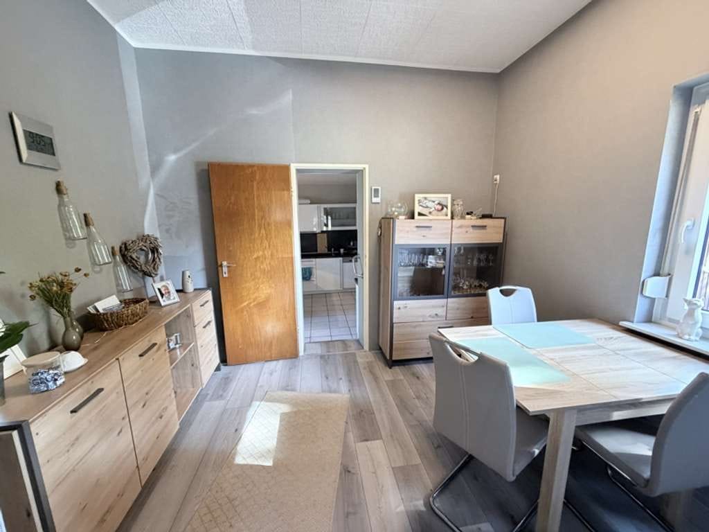Immobilie in Schwanewede - 2.106m² Grundstück! Großzügiges Ein- bis Zweifamilienhaus mit Wintergarten, Garage & viel Potential - Bild 4
