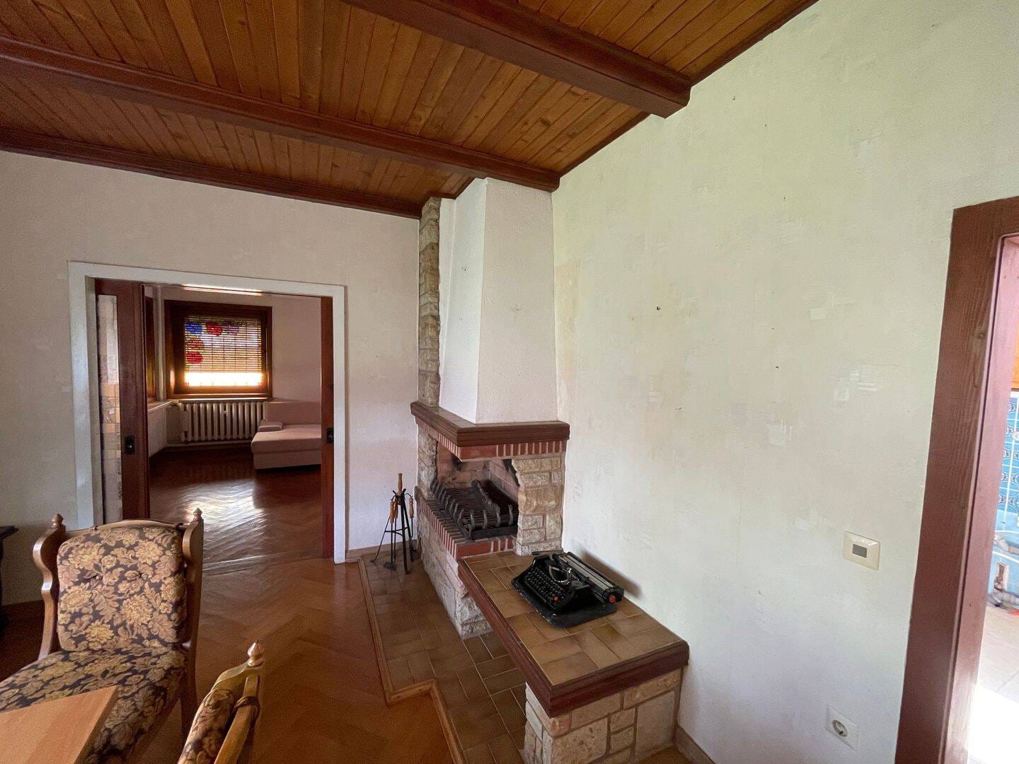 Immobilie in Georgenthal - Zuhause mit Freiraum - Einfamilienhaus inklusive massivem Nebengelass - Bild 4