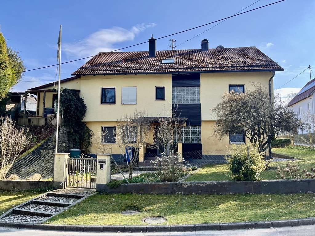 Immobilie in Landensberg - Charmantes Einfamilienhaus mit ELW in Glöttweng - Bild 2