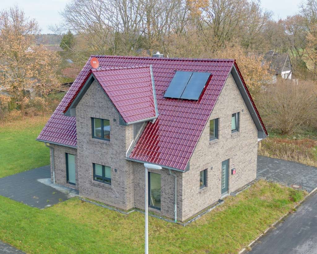 Immobilie in Hochdonn - Modern | Hell | Energieeffizient          Ihr Zuhause am Nord-Ostsee-Kanal - Bild 0