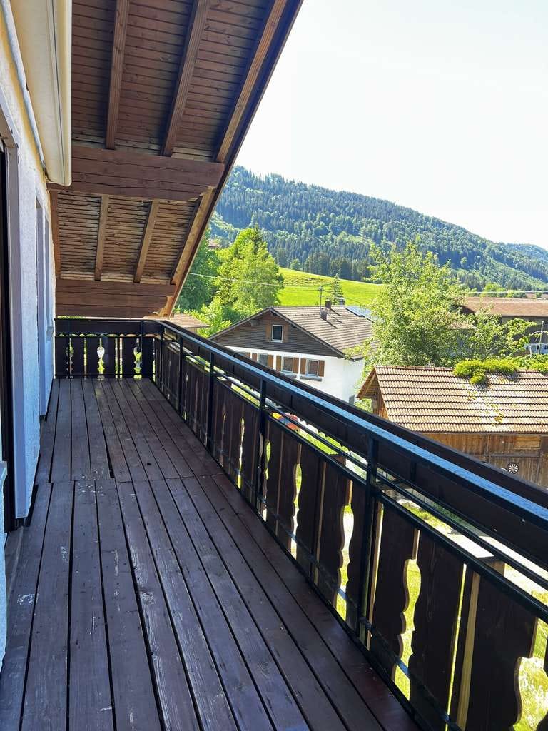 Immobilie in Sulzberg - Traumhafter Bergblick inklusive – großzügige 5-Zimmer-Wohnung mit Südbalkon in Sulzberg/Ruchis - Bild 2
