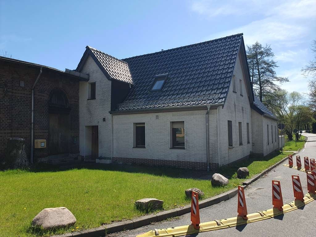 Immobilie in Bad Schmiedeberg - Viel Raum für gemeinsames Familienleben! Einfamilienhaus in Sachau zu verkaufen! - Bild 1