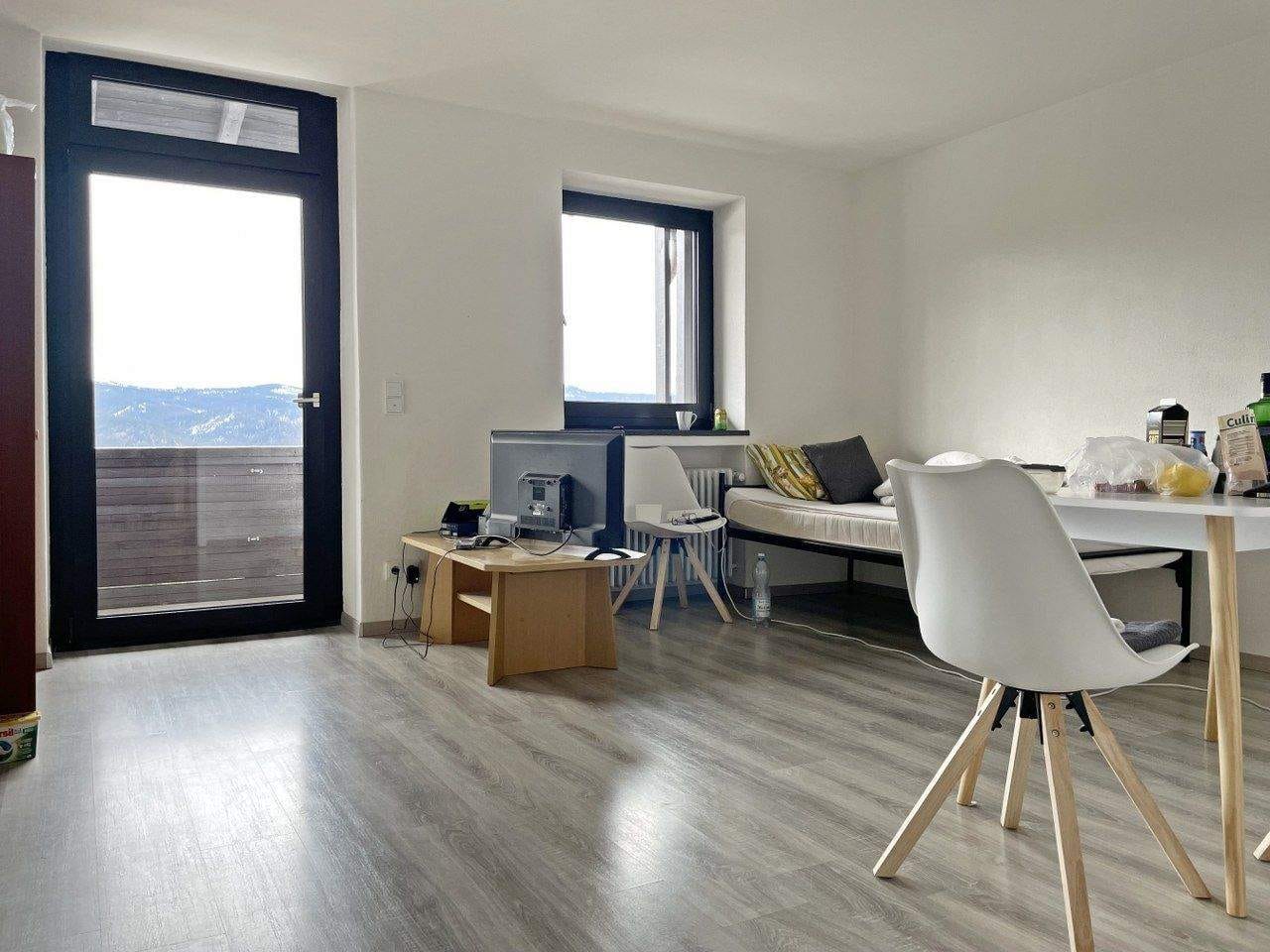 Immobilie in Lohberg - Gemütlichkeit trifft Panorama: Lichtdurchflutete 2-Zimmer-Wohnung mit Balkon und guter Ausstattung - Bild 0