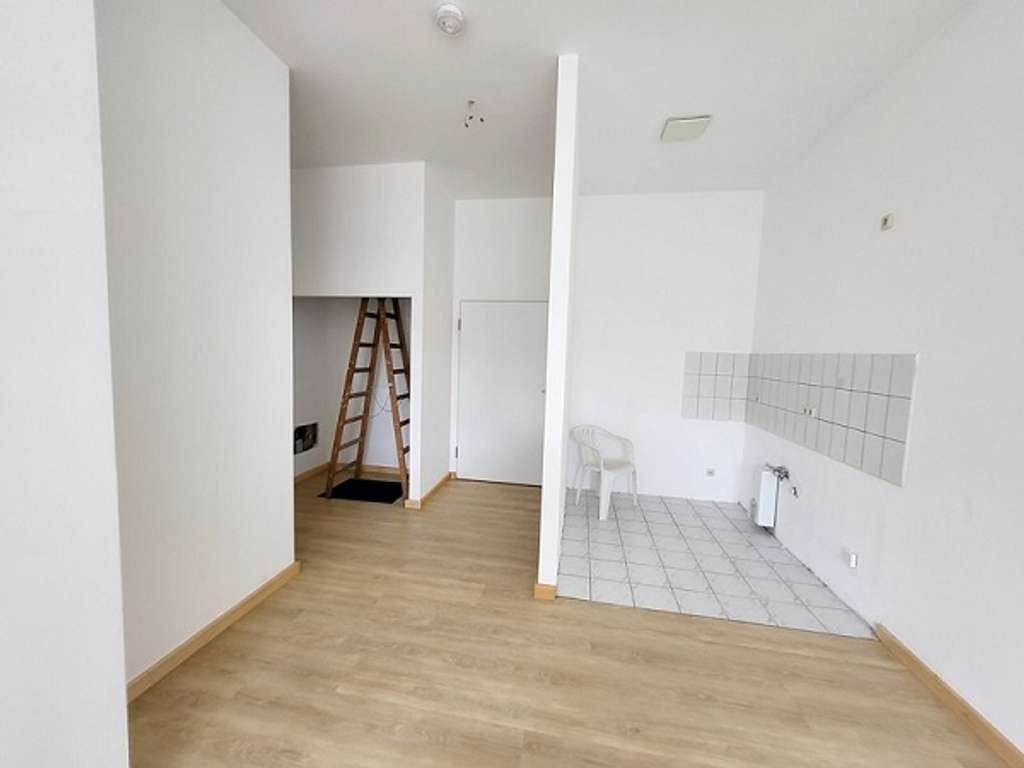 Immobilie in Neumark - Helle alten-/behindertengerechte 2-RWE mit Lift - Bild 4