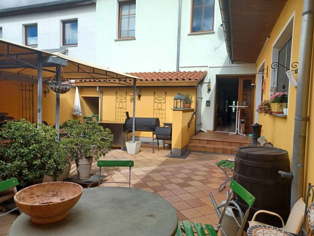 Immobilie in Penkun - Pension mit acht Zimmern und Einliegerwohnung im Herzen von Penkun! - Bild 1