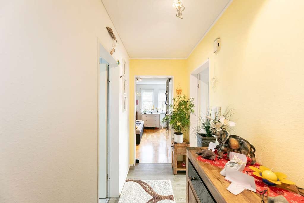 Immobilie in Blaubeuren - Dachgeschosswohnung mit Charme - einziehen und wohlfühlen - Bild 3