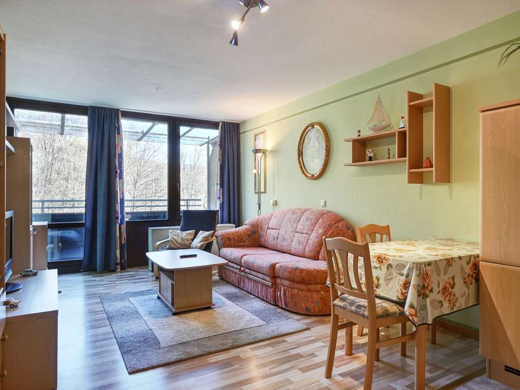 Immobilie in Riedenburg - Gepflegte 2-Zimmer-Wohnung mit TG-Stellplatz & EBK in Gundlfing - ca. 6 % Rendite möglich - Bild 1