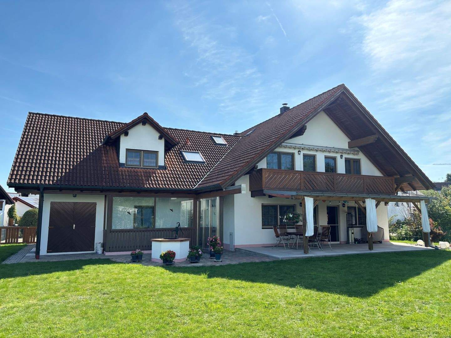 Immobilie in Scheuring - Raum für Träume - Wohnen und Leben auf über 373 m² in Scheuring - Bild 0