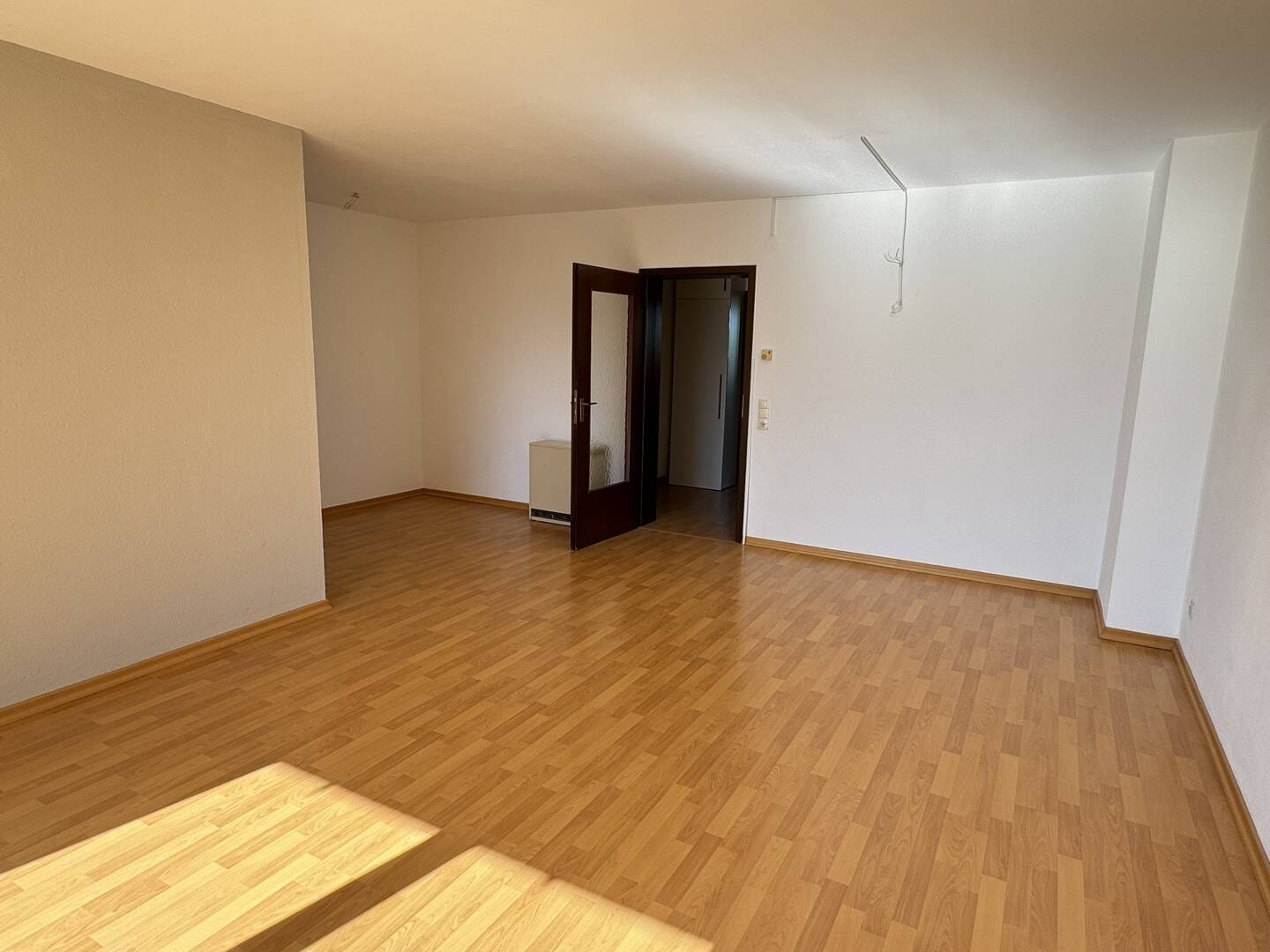 Immobilie in Meckenheim - Attraktive und bezugsfreie 2-Zi.-Wohnung in ruhiger Wohnlage! - Bild 2