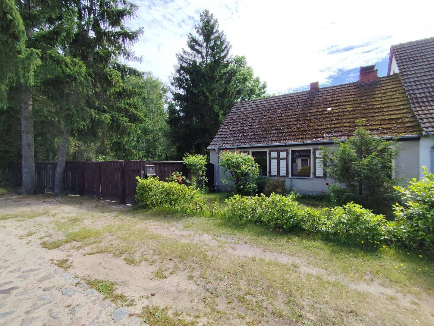 Immobilie in Templin - Uckermark - Charmantes Sanierungsobjekt in Groß Dölln - Bild 2