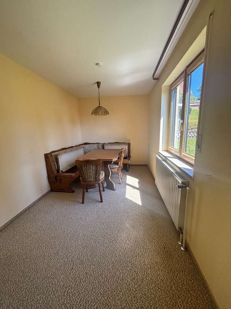 Immobilie in Zimmern ob Rottweil - Einfamilienhaus mit Ausbaupotenzial, Garage und traumhaftem Blick in Flözlingen - Bild 4