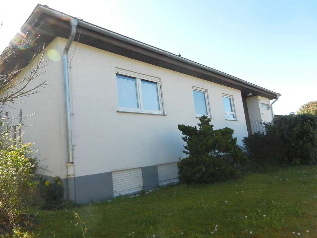 Immobilie in Hünfelden - Toller Bungalow in hervorragender Wohnlage mit großem Grundstück - Bild 4