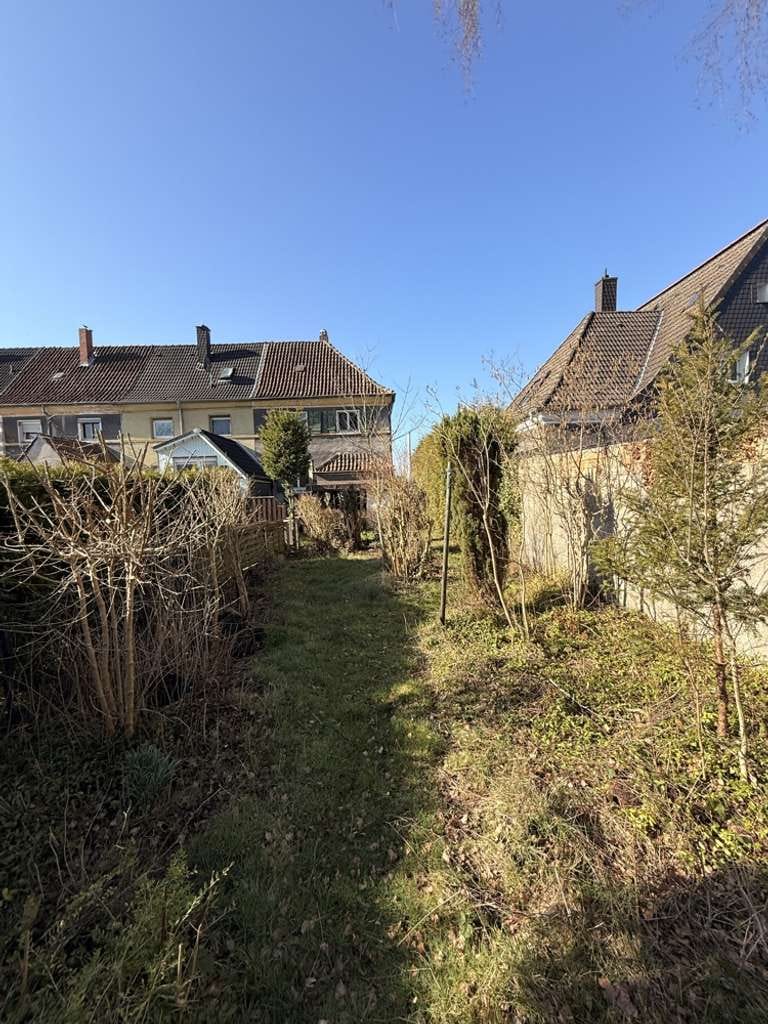 Immobilie in Bergkamen - Reihenhaushälfte mit großem Garten nahe Marina Rünthe sucht Handwerker! - Bild 4