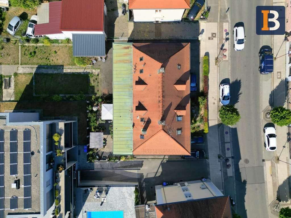 Immobilie in Rheinfelden (Baden) - DHH in der Innenstadt Rheinfeldens mit 2 Stellplätzen und Freisitz! - Bild 2