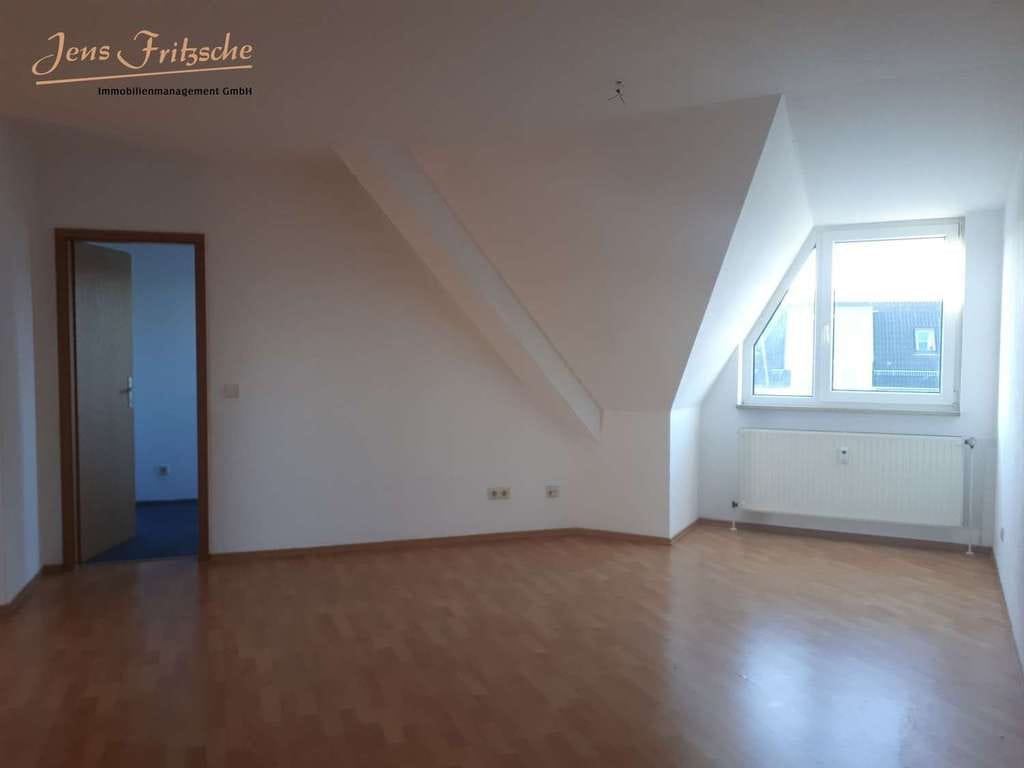 Immobilie in Bad Langensalza - vermietete 3-Zimmer-Dachgeschosswohnung in gepflegtem Mehrfamilienhaus - Bild 2