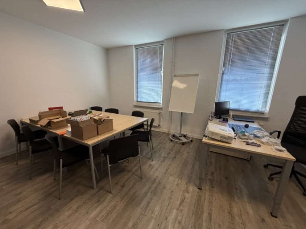 Immobilie in Einbeck - Gewerbeobjekt mit Büroetage und Fremdenzimmern in Einbeck - Kreiensen - Bild 4