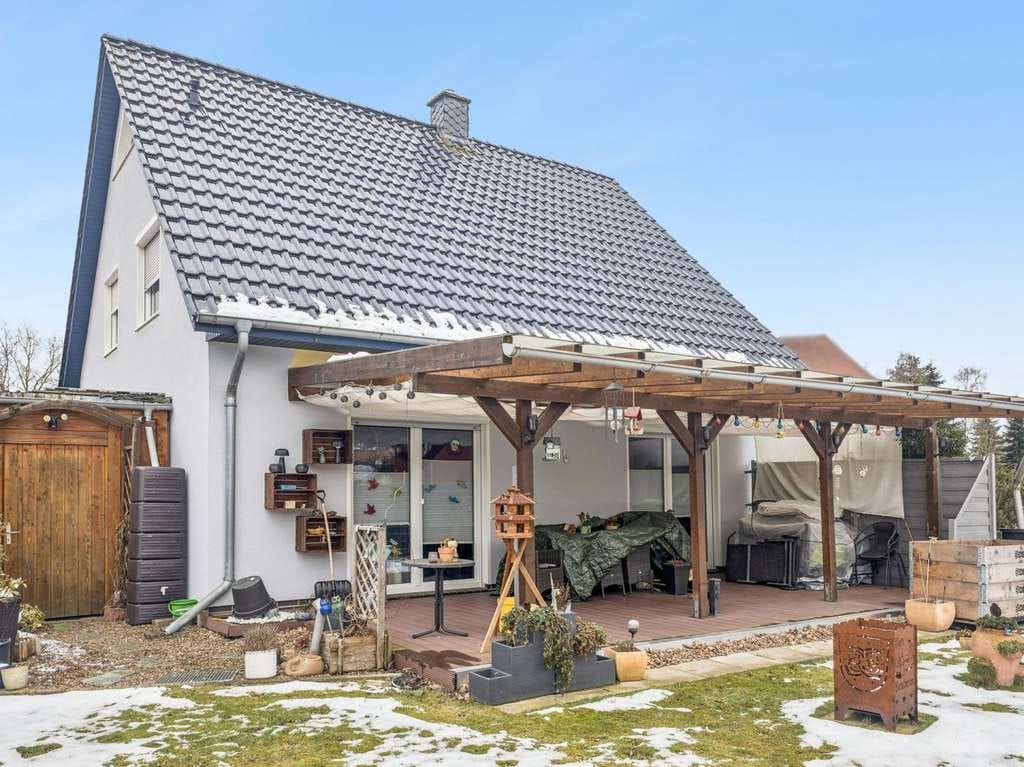 Immobilie in Riede - Freistehendes Einfamilienhaus in familienfreundlicher und grüner Lage von Riede - Bild 1