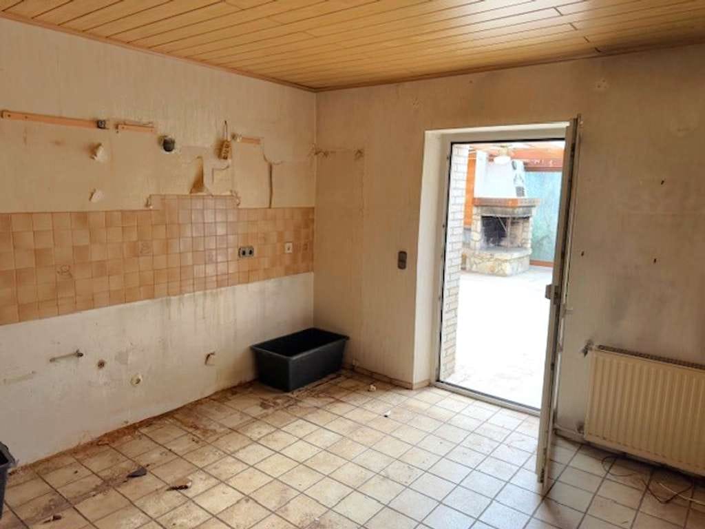 Immobilie in Mönchengladbach - - FÜR DEN HANDWERKLICH BEGABTEN -  Möglichkeit, Ihre Vorstellungen zu verwirklichen - Bild 3