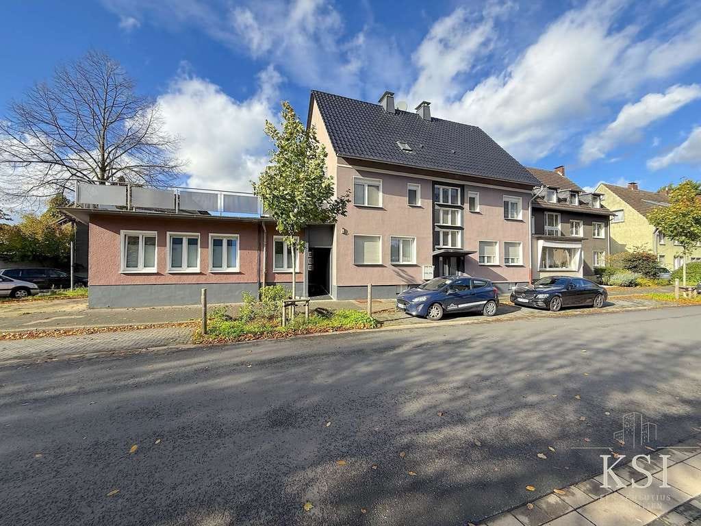 Immobilie in Herten - Großzügiges Dreifamilienhaus mit Erbpacht in Herten - ideal für Eigennutzer mit Vermietungsoption! - Bild 0