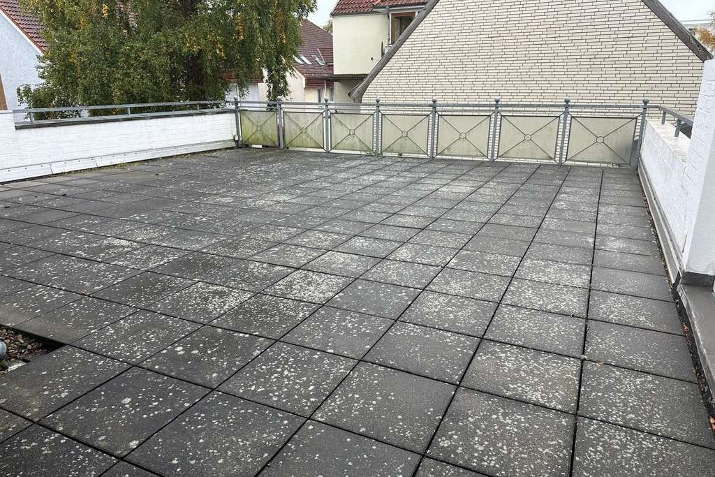 Immobilie in Neustadt in Holstein - 3-Zi.-ETW mit Dachterrasse - Bild 1