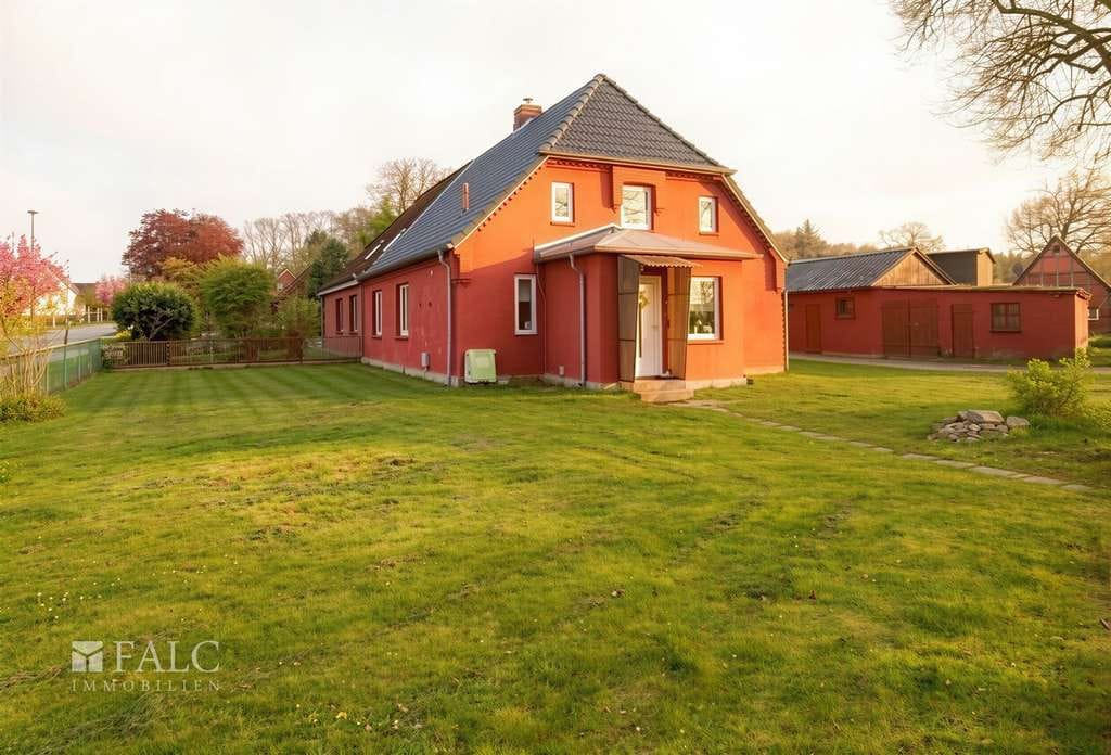 Immobilie in Vellahn - +++ Charmante DHH mit sonnigem Hof – Ihr neues Zuhause! +++ - Bild 1