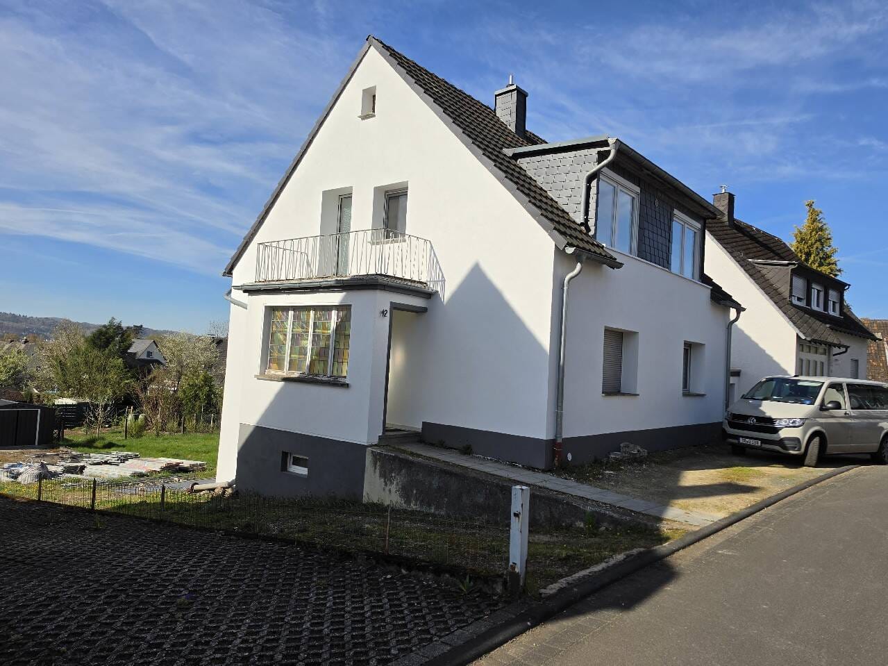 Immobilie in Schweich - Charmante DG-Wohnung mit Weitblick, Garten  und  Speicher - Bild 0