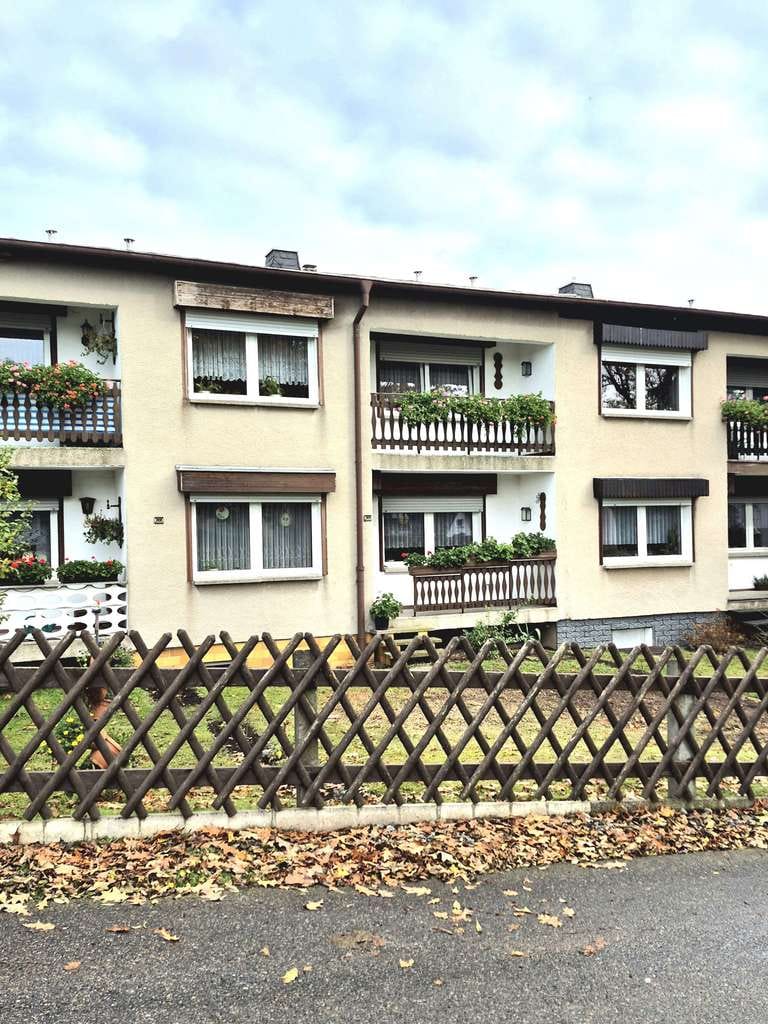 Immobilie in Niederwürschnitz - Charmantes Reihenmittelhaus in toller Lage - Bild 0
