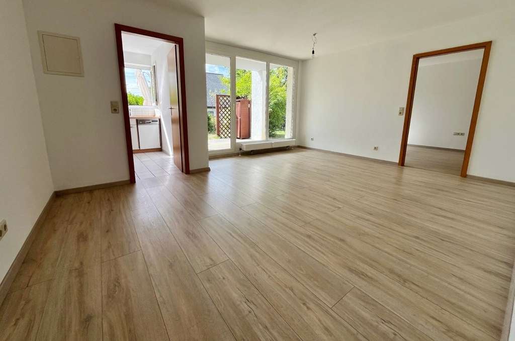 Immobilie in Rutesheim - 2 Zimmer- Wohntraum in Rutesheim im Erdgeschoss mit Terrasse, eigenem Garten und TG-Stellplatz - Bild 1