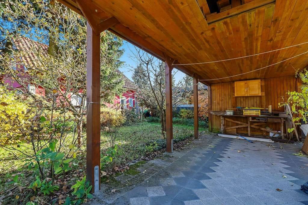 Immobilie in Erkner - Power auf dem Dach: Ein Haus, das Farbe und Stil bekennt - Bild 3