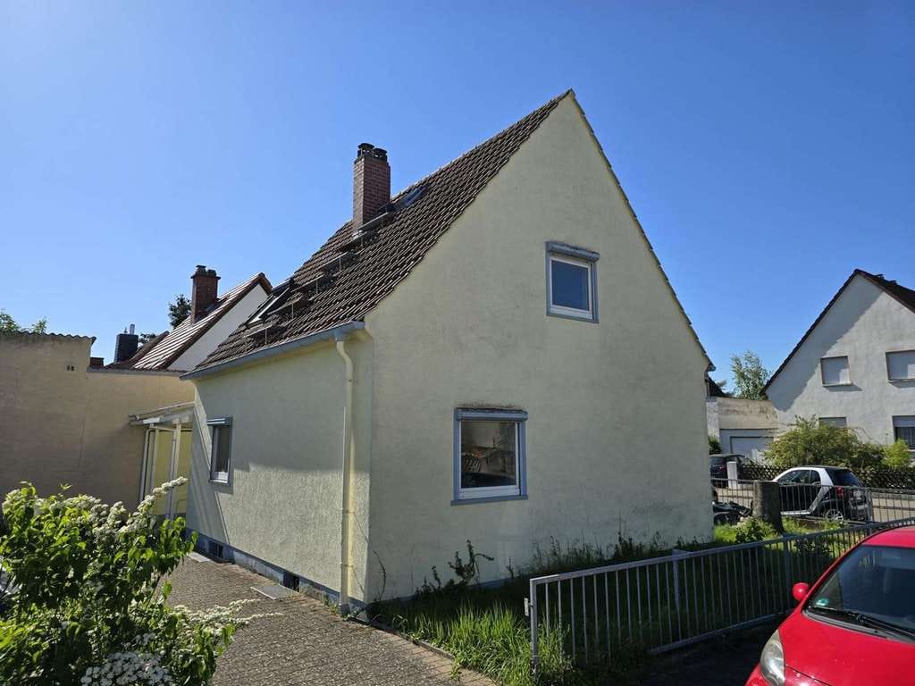 Immobilie in Budenheim - Selbst gestalten statt von der Stange kaufen – Sanierungsobjekt mit Charme und vielen Möglichkeiten - Bild 4