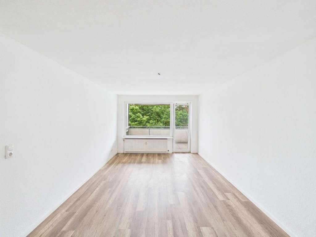 Immobilie in Burgdorf - Gepflegte 2-Zimmer-Wohnung mit Balkon und Blick ins Grüne in Burgdorf - Bild 0