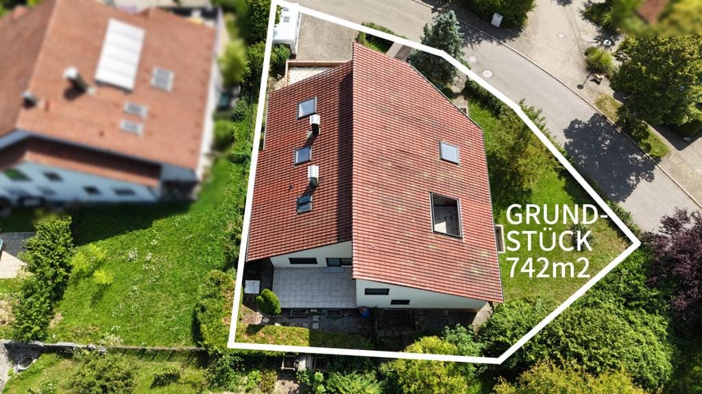 Immobilie in Pliezhausen - Einfamilienhaus freistehend in Pliezhausen - Bild 0