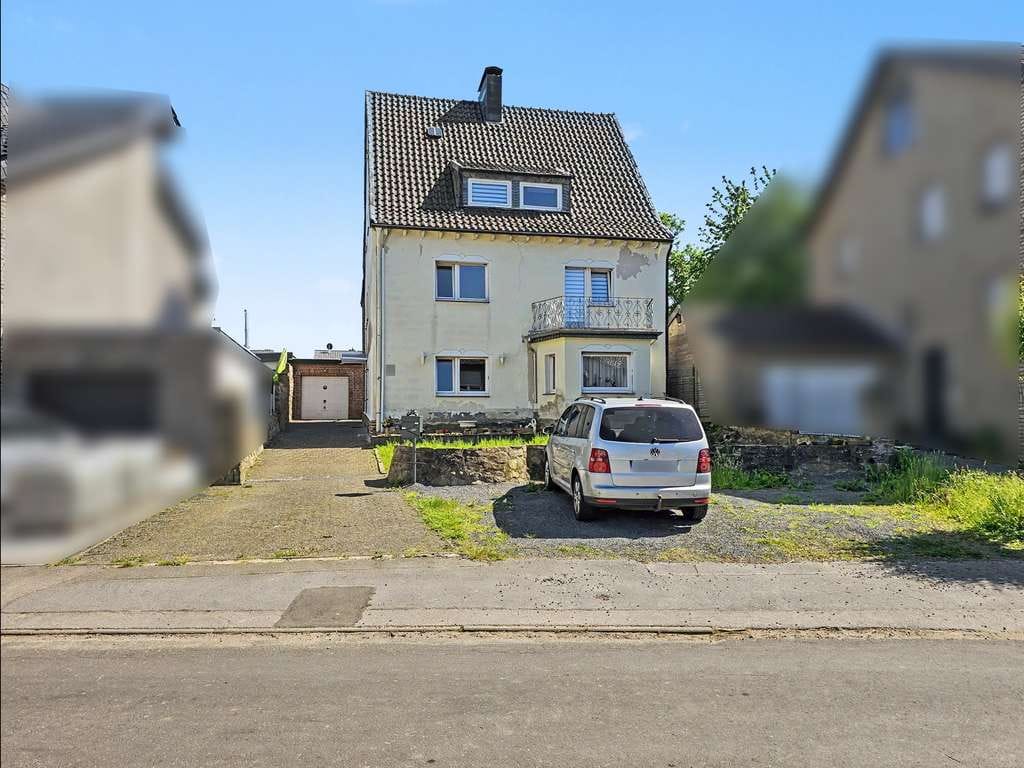 Immobilie in Eschweiler - Eschweiler-St. Jöris: Großzügiges Einfamilienhaus mit Wintergarten und Garage in ruhiger Lage - Bild 2