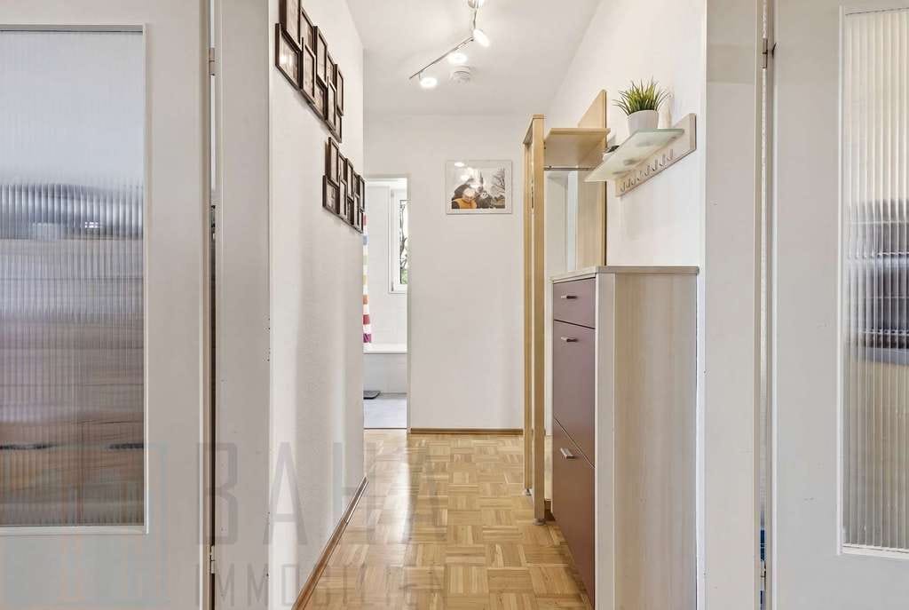 Immobilie in Ottobrunn - Charmante 3-Zimmer-Wohnung im Herzen von Ottobrunn - Bild 1