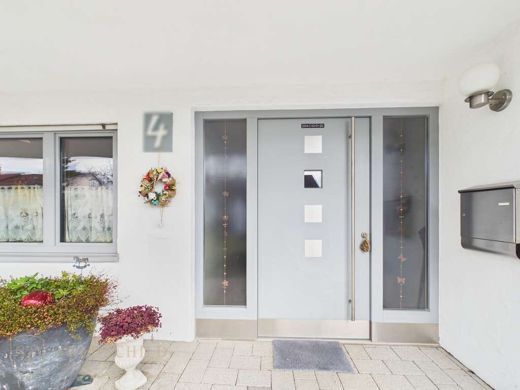 Immobilie in Großbettlingen - Ein Zuhause zum Ankommen und Wohlfühlen – Gepflegtes EFH  in Sackgassenlage von Grossbettlingen - Bild 1