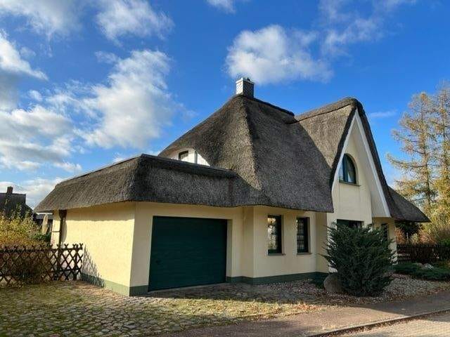 Immobilie in Sauzin - Reetdachhaus mit Wasserblick - Bild 0