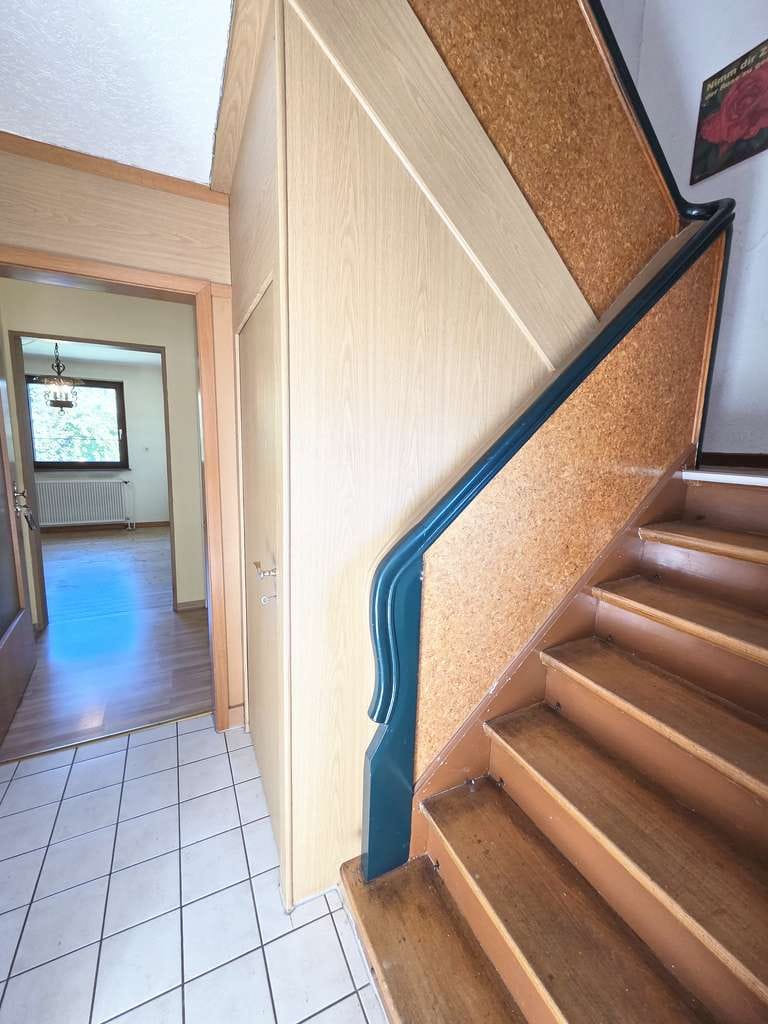 Immobilie in Roßdorf - Roßdorf: Zweifamilienhaus mit viel Potential für Handwerker - Bild 5