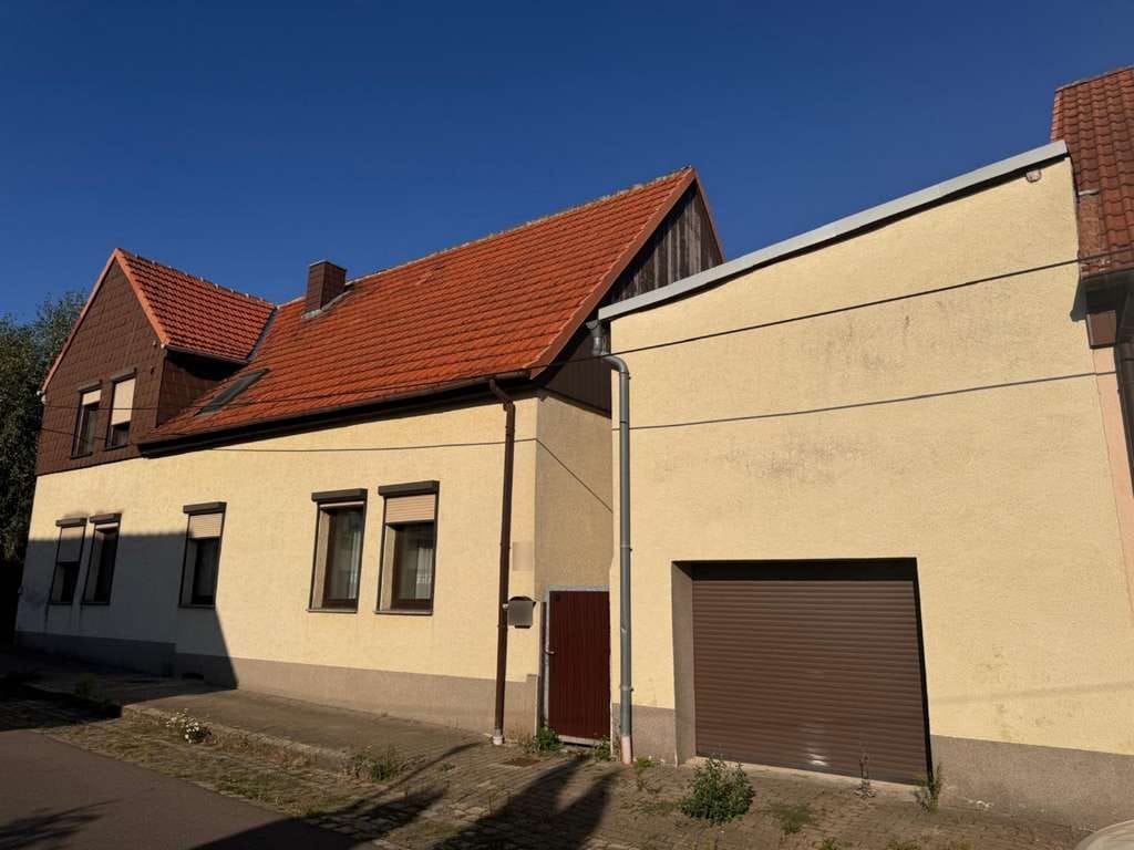 Immobilie in Helbra - Freistehendes Einfamilienhaus in Helbra – viel Platz für Ihre Ideen! - Bild 0