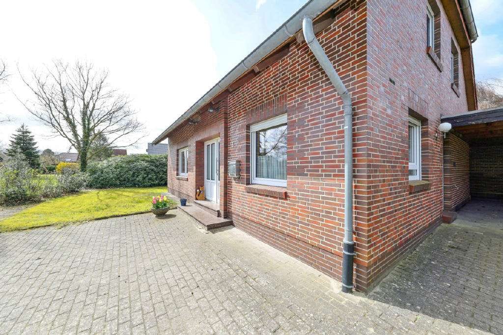 Immobilie in Friedeburg - TT bietet an: Am Ende der Sackgasse beginnt Zuhause  Gepflegtes Klinkerhaus mit Garten und vi - Bild 3