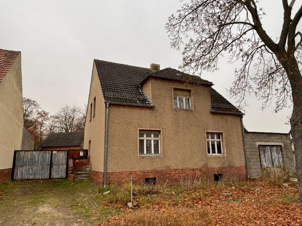 Immobilie in Jüterbog - Jüterbog: Stilaltbau zum Sanieren in ruhiger Lage - Bild 0
