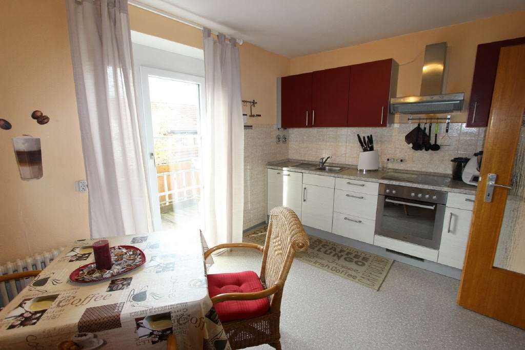 Immobilie in Wangen im Allgäu - 3,5 Zimmer mit sonnigem Balkon in guter Lauflage zur Altstadt - Bild 4