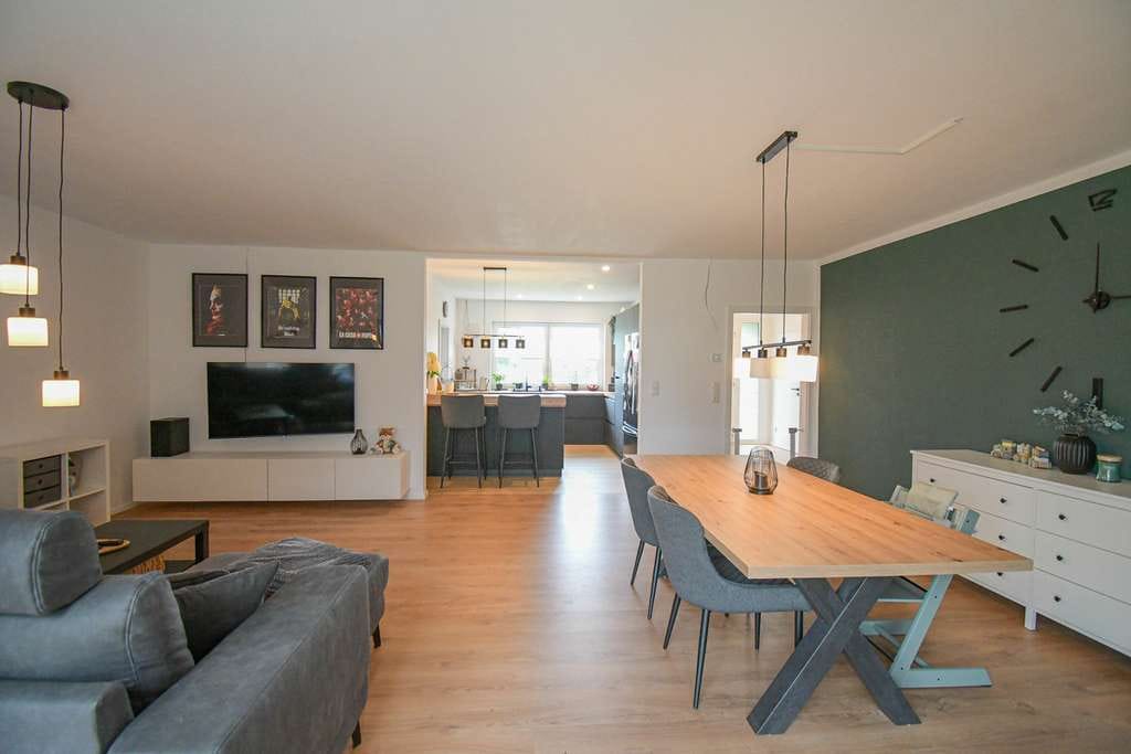 Immobilie in Edewecht - 6608- Modernísiertes Einfamilienhaus im stylischem Trend und charakteristischem Stil - Bild 4
