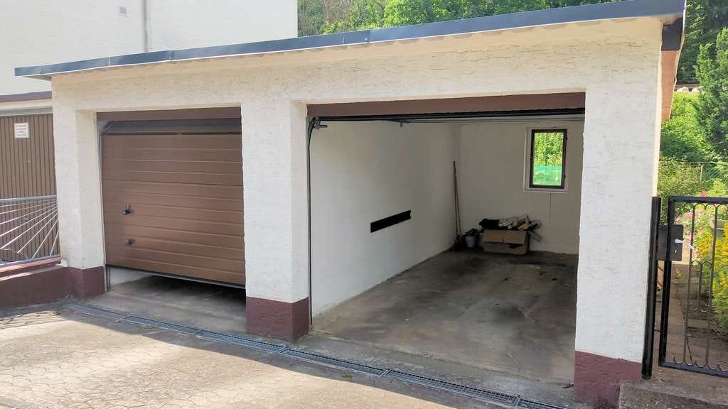 Immobilie in Stromberg - Altbaucharme in bester Wohnlage, Gepflegtes Zweifamilienhaus mit Garten & 3 Garagen in Stromberg - Bild 1