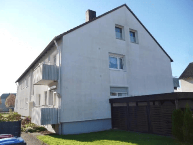 Immobilie in Hameln - Gebotsverfahren: Erdgeschosswohnung (Erbbau) mit Garage in Hameln, OT Afferde - Bild 0