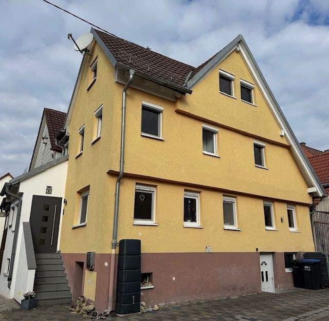 Immobilie in Walddorfhäslach - Charmante Doppelhaushälfte in zentraler Lage von Walddorfhäslach - Bild 0