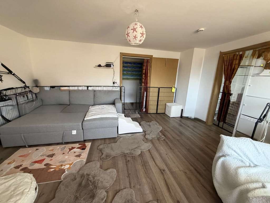 Immobilie in Miesbach - Bezugsfrei ab 10.06 - Schöne Wohnung in Miesbach mit Balkon & EBK - sofort einziehen oder vermieten - Bild 3