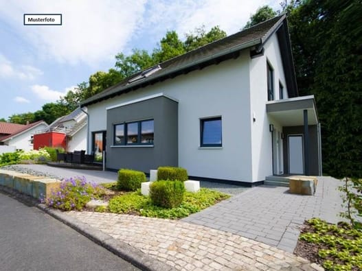 Immobilie in Partenstein -  Einfamilienhaus in 97846 Partenstein, Bgm.-Mützel-Str. - Bild 0