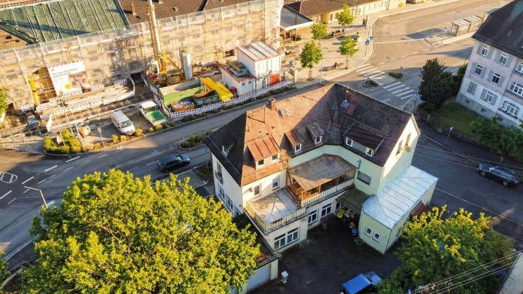 Immobilie in Aulendorf - Großzügige 4-Zimmer-Wohnung im Zentrum von Aulendorf - sofort bezugsfrei - Bild 1