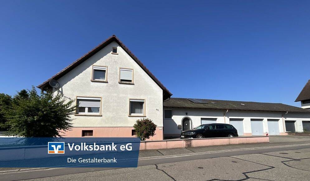 Immobilie in Schutterwald - ***Einfamilienhaus mit 4 Garagen auf großem Grundstück in Waldnähe in Schutterwald-Langhurst*** - Bild 0