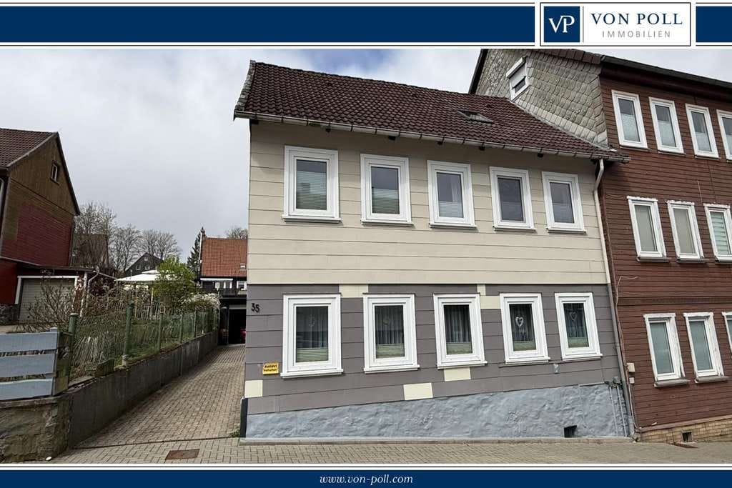 Immobilie in Clausthal-Zellerfeld - Schönes, saniertes 2-Familien Haus in Clausthal mit Garten, Garage und einem bestehendem Wohnrecht - Bild 0